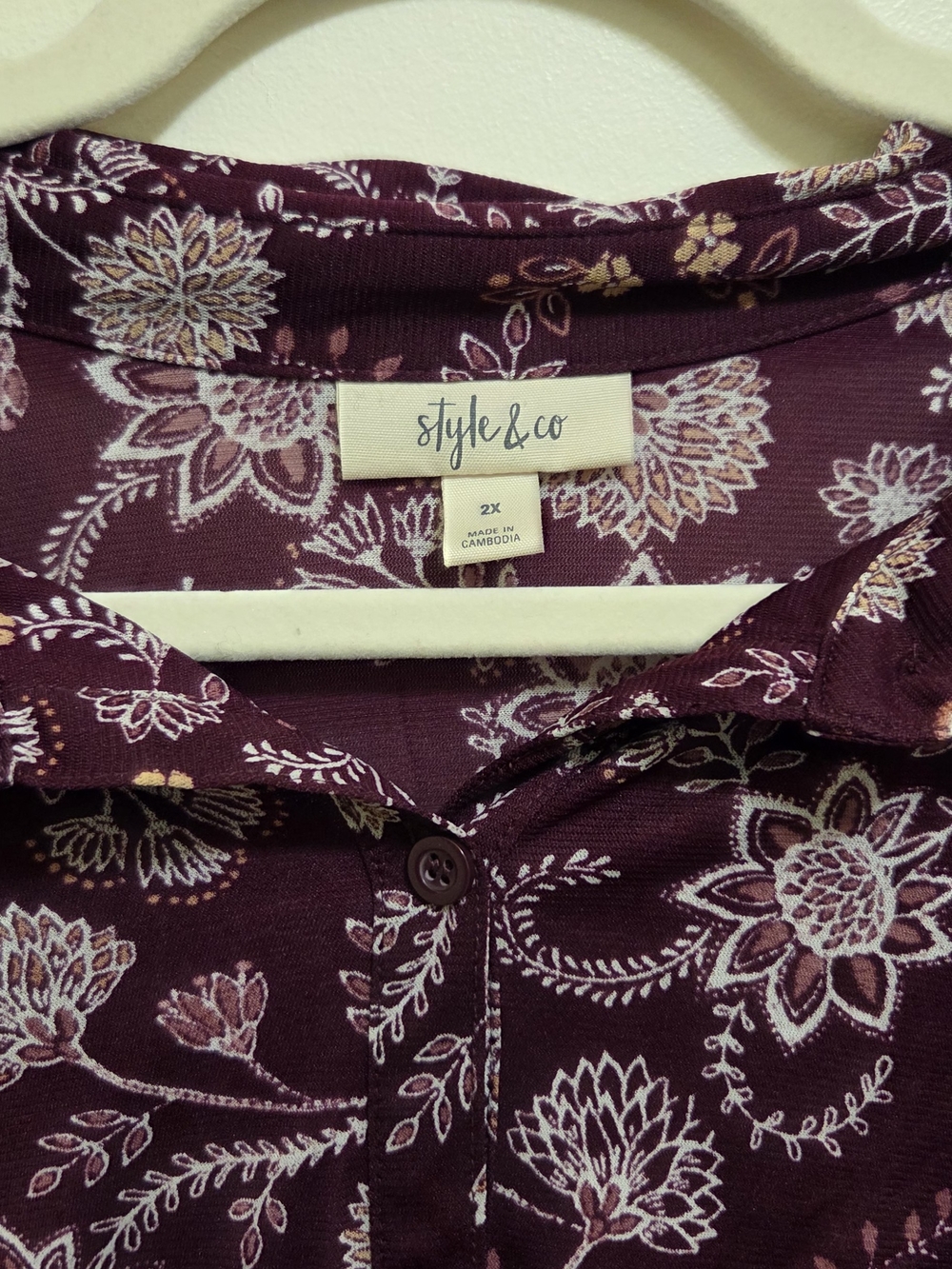 Style & Co Floral Button-Front Tunic in Plum 2X - Picture 3 of 5